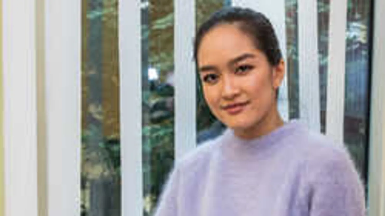 Világsztárral ünnepelhet a magyar énekesnő