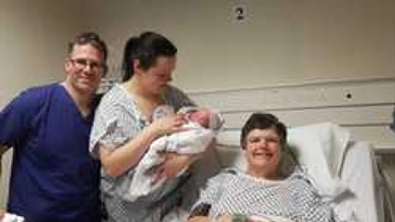 Csodababa született: Saját unokáját hozta világra az 55 éves nő