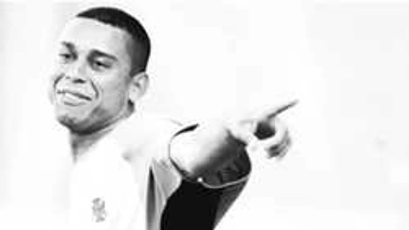 Most jött a hír: hajléktalanként, utcán gyilkolták meg a futballsztárt