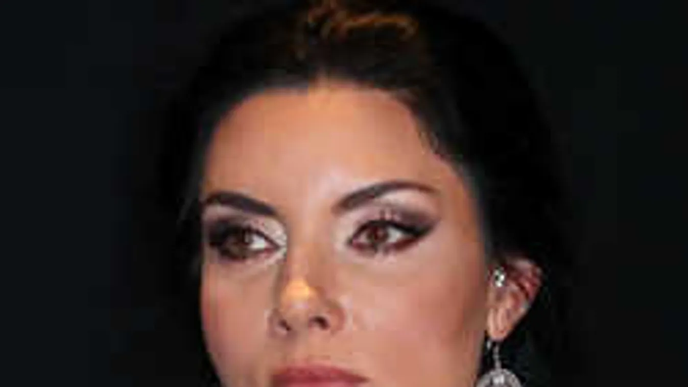 Hajléktalan nőkön segített Gregor Bernadett