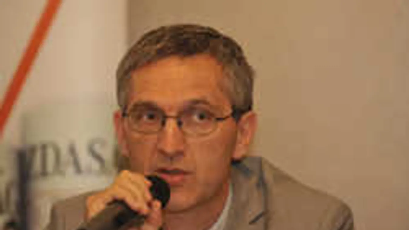 Pert vesztettek, mégse fizetnek a Korrupciókutatók