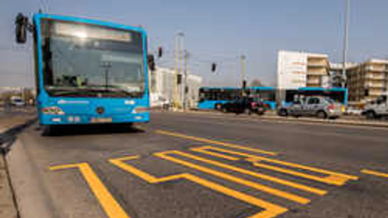 Kiderült az első éles napon, mi a metrópótlás gyenge pontja