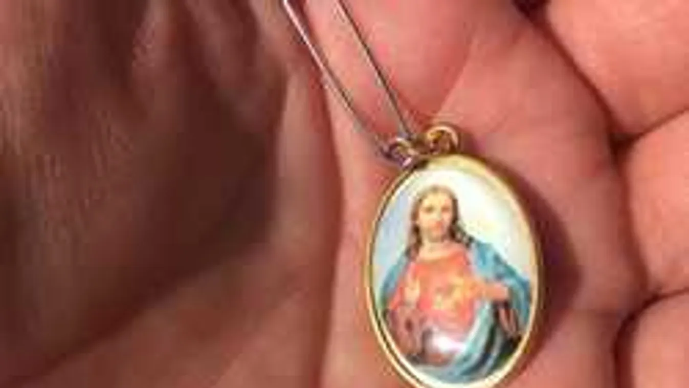 Kiderült, mi segítette az égő magyar busz túlélőit