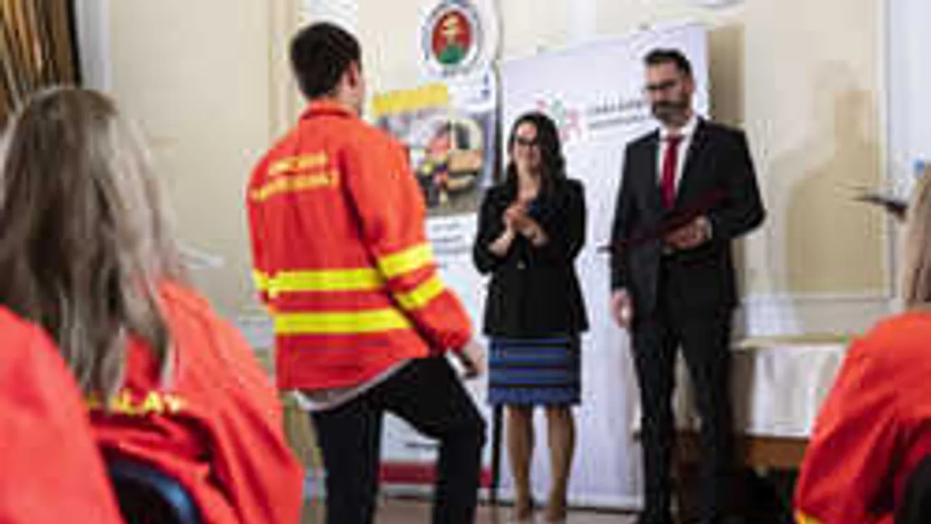 Novák Katalin: Az önkéntesség segíti a hivatásválasztást
