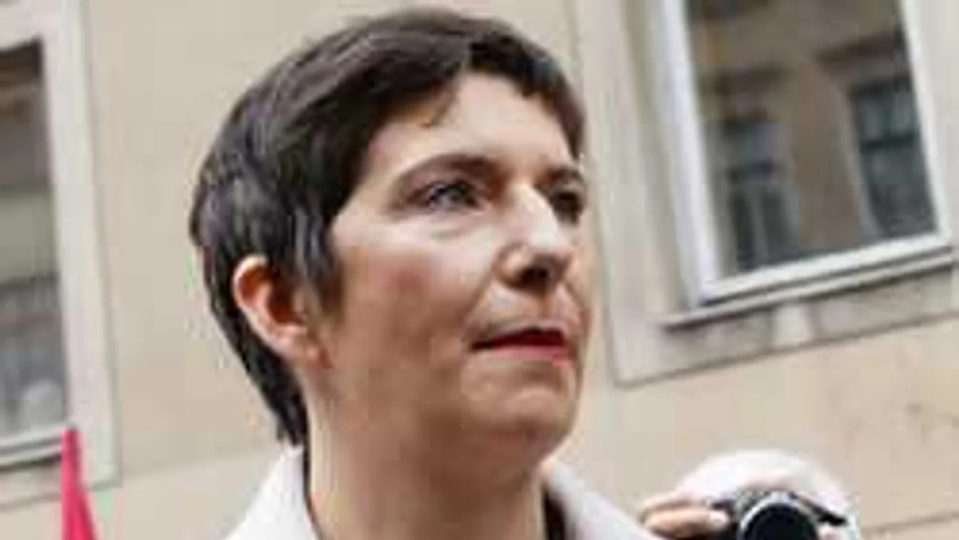 Gyurcsányné elsírta magát, ez lehet az oka