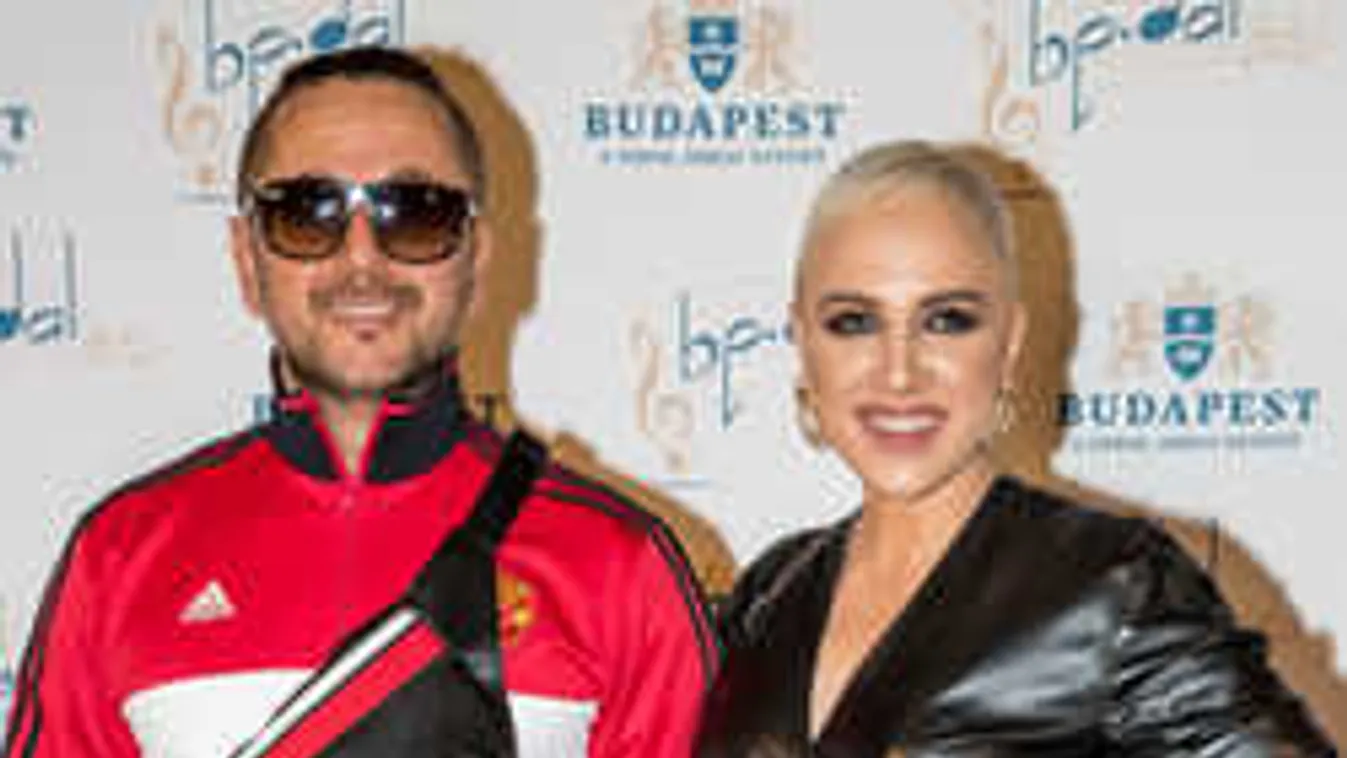 Nekiestek Tóth Gabinak Majka rajongói, kegyetlenül alázzák