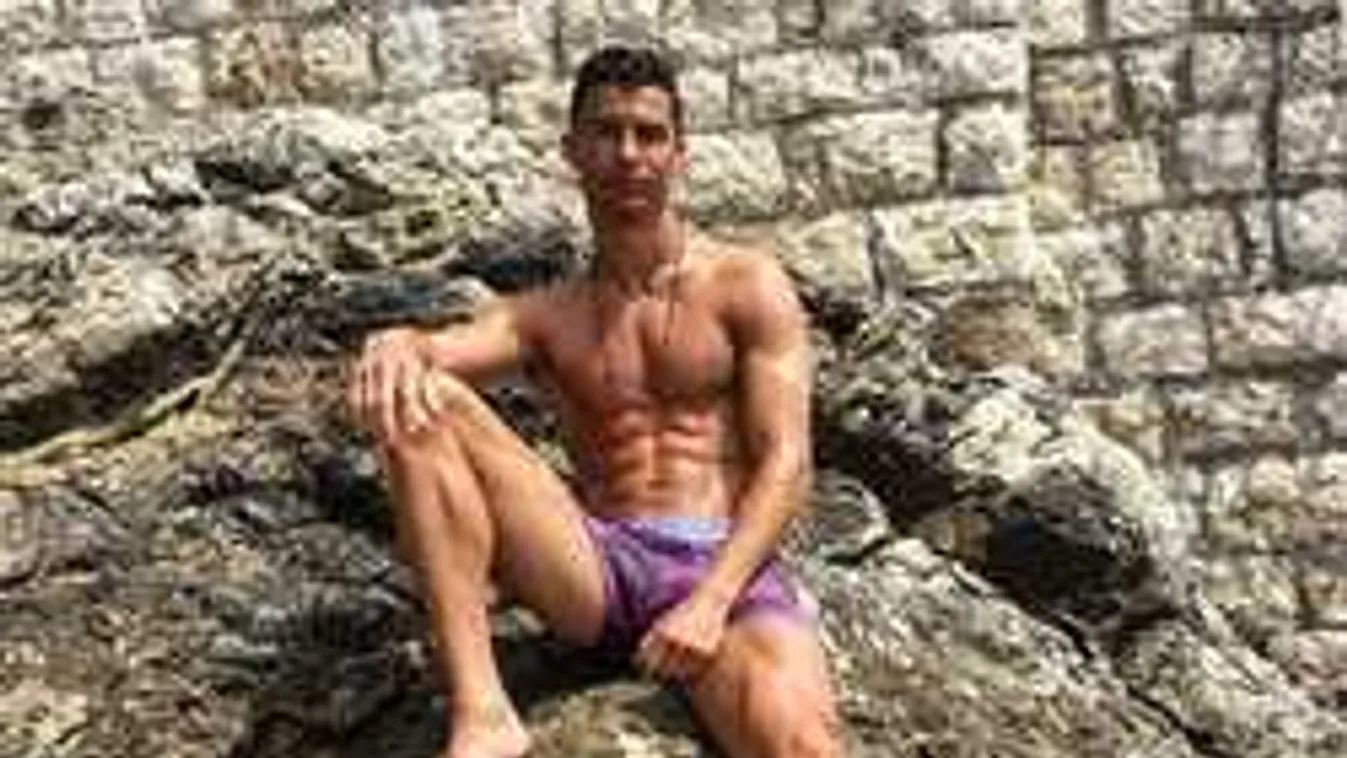 Ronaldo megelőzte a magyarokat, egy vagyont költött a szomszédban