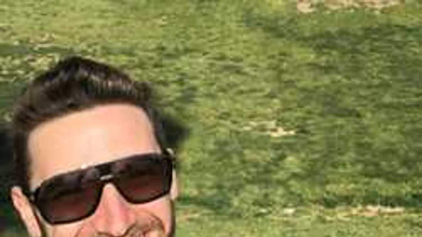 Érdekes fotó, mi történt Shane Tusup fejével?