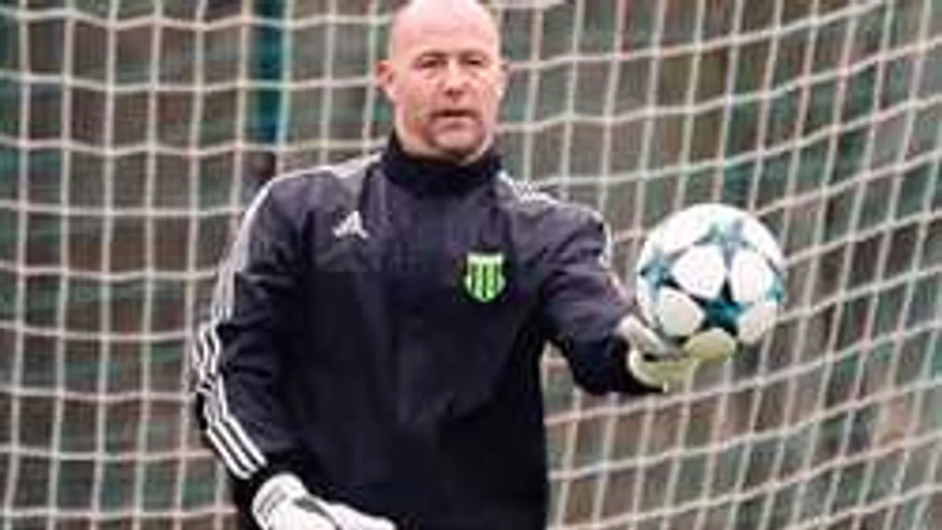 Megható fotót tett közzé a születésnapos Király Gábor