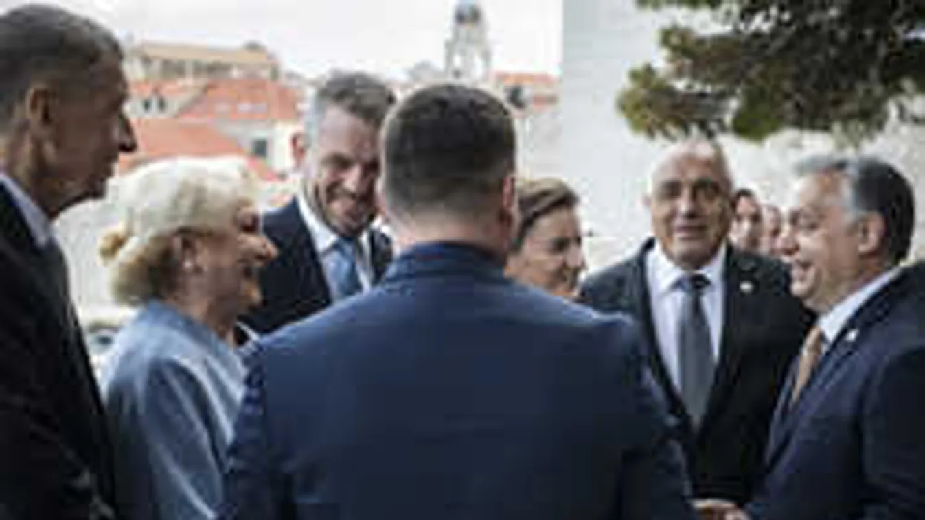 Orbán Viktor a Kína-Közép-Kelet-Európa csúcstalálkozón - képek