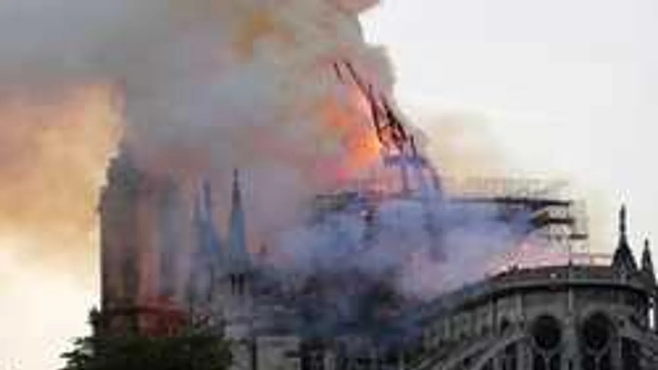 Notre Dame-i tűz­vész: Király Gábor is megemlékezett