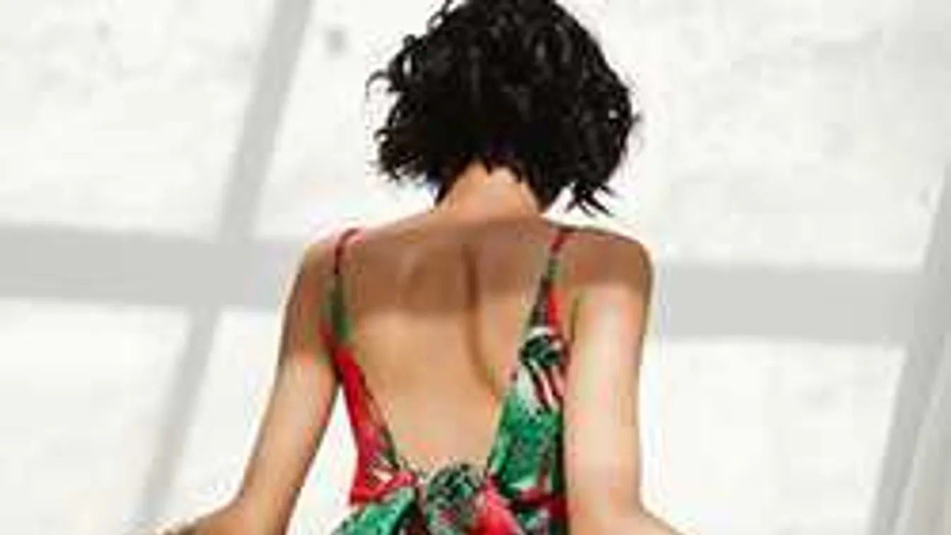 Végre egy nyári ruhadarab, amiben minden nő dögös és szexi