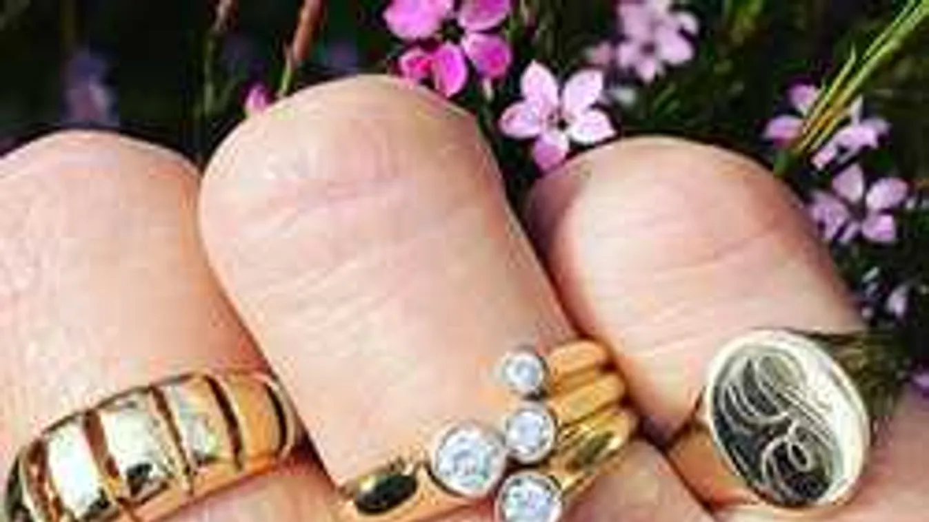 Hihetetlen, ez a gyűrű kerül idén a nők ujjára