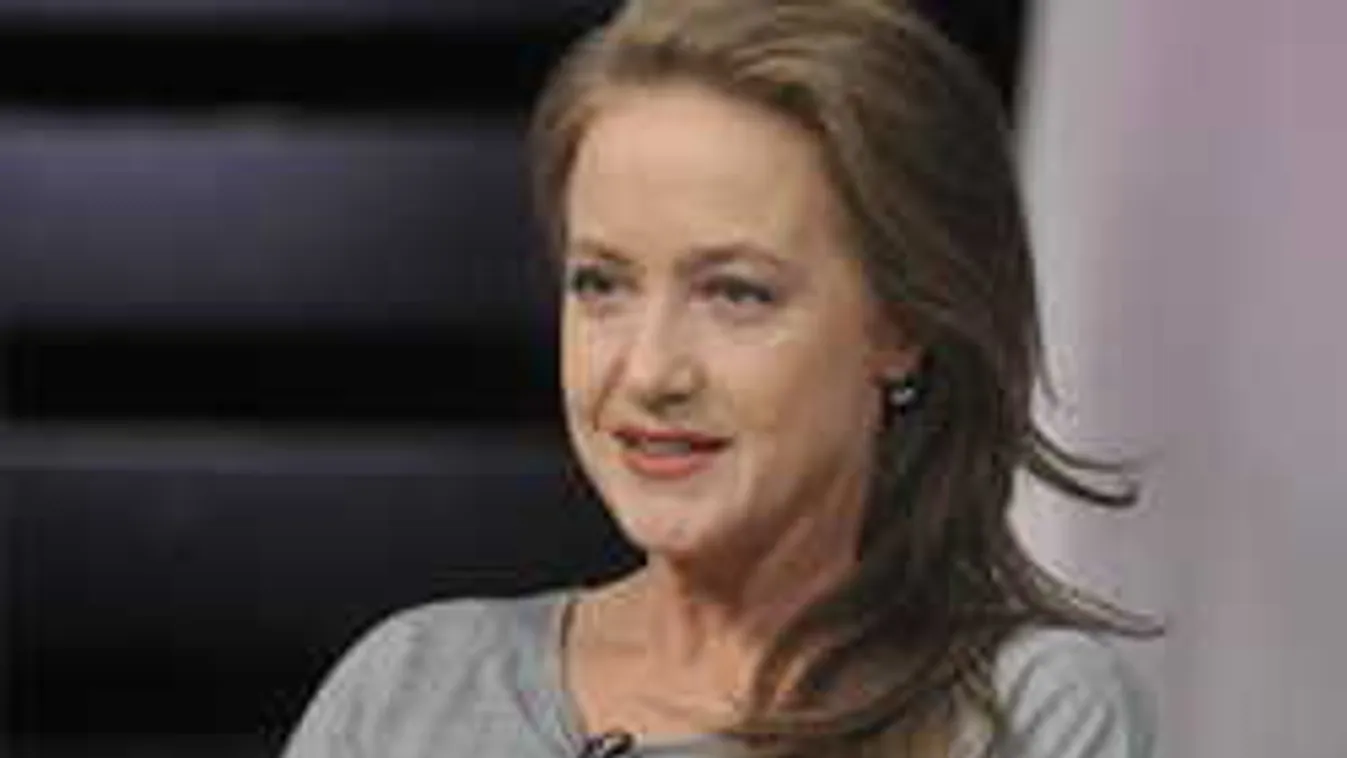 Kórházba rohantak a magyar színésznővel, szörnyű fájdalmak kínozták