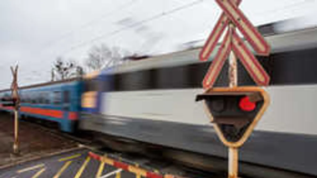 Döbbenetes mivel okozott bajt a vasúti átjárónál egy somogyi férfi