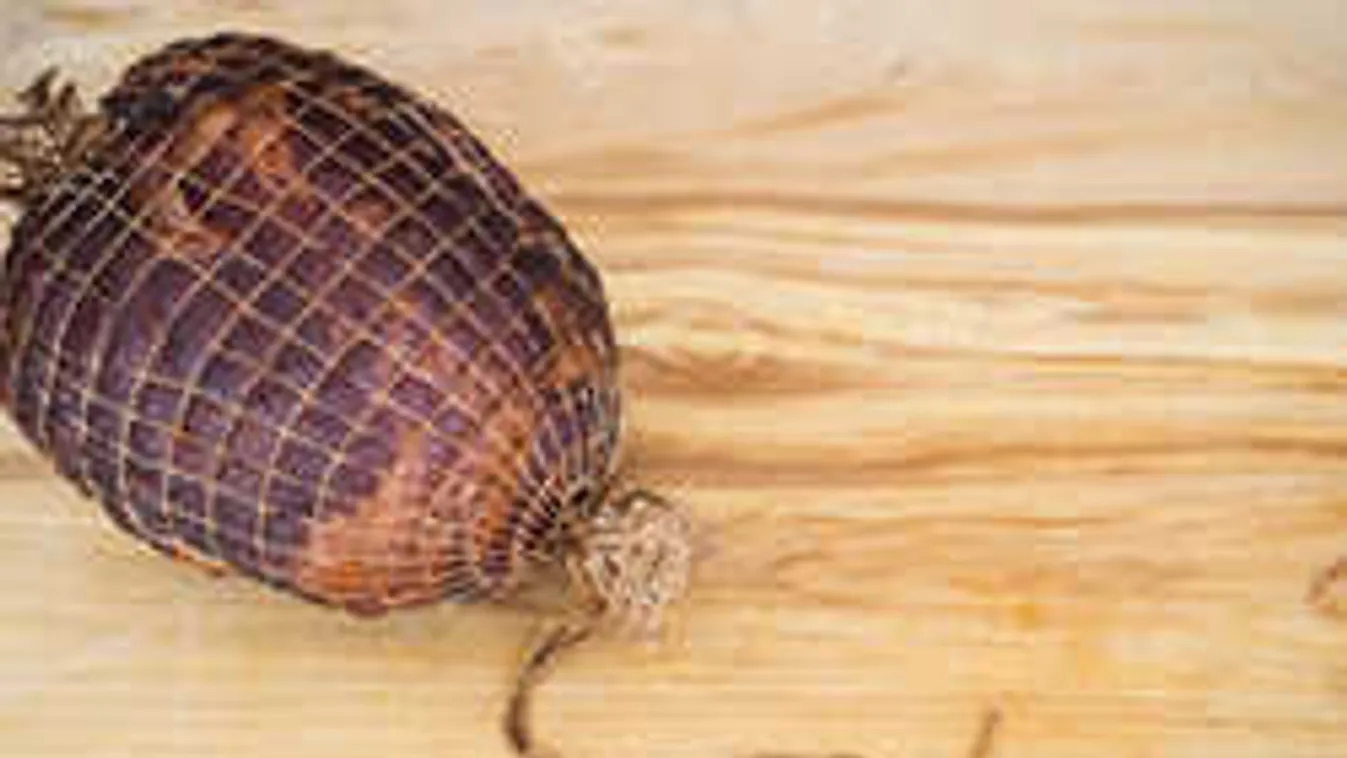 Még ilyet! Húsvét előtt lejár a húsvéti sonka