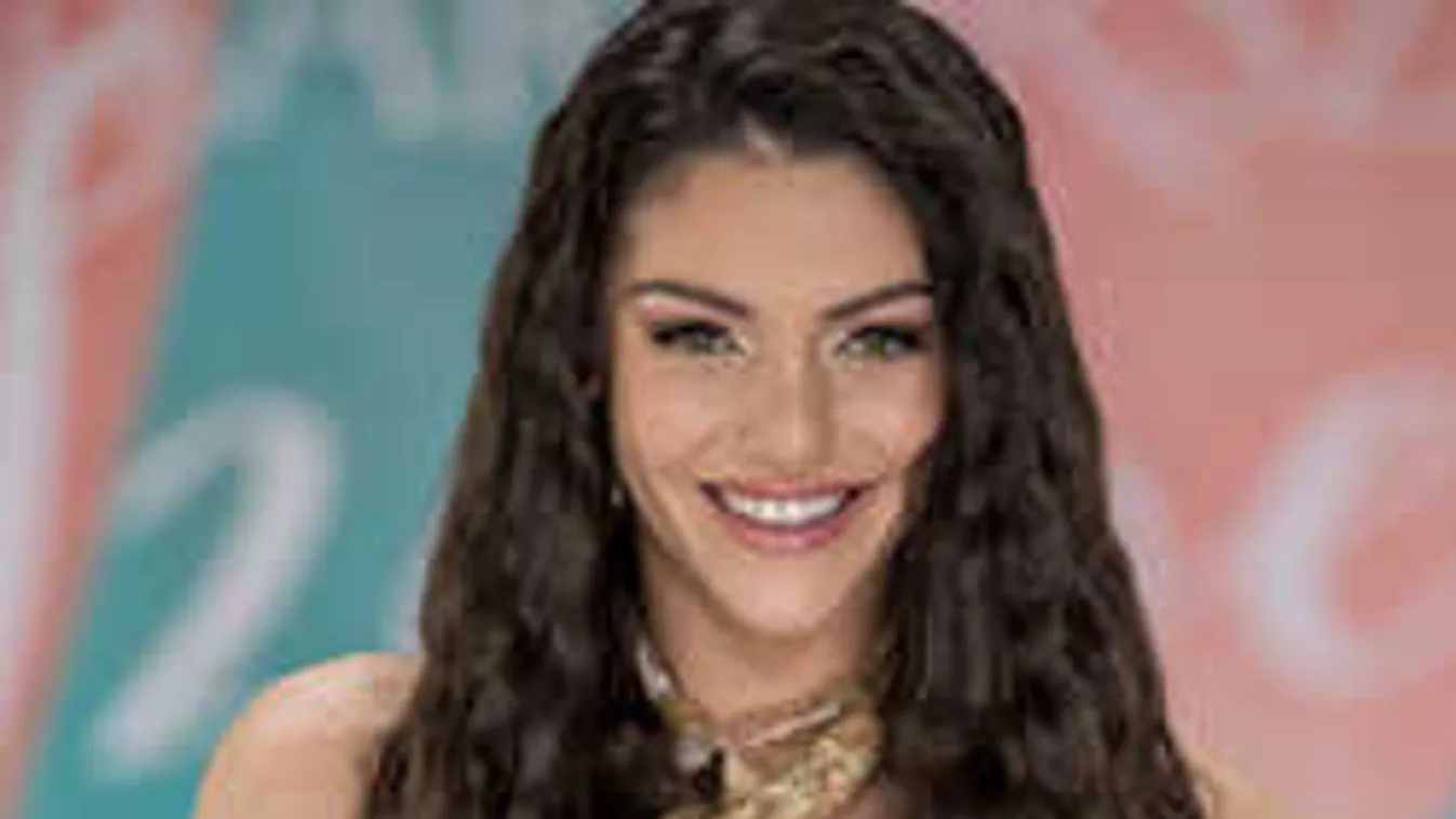 Különleges felajánlást tett Kulcsár Edina, megválik esküvői ruhájától