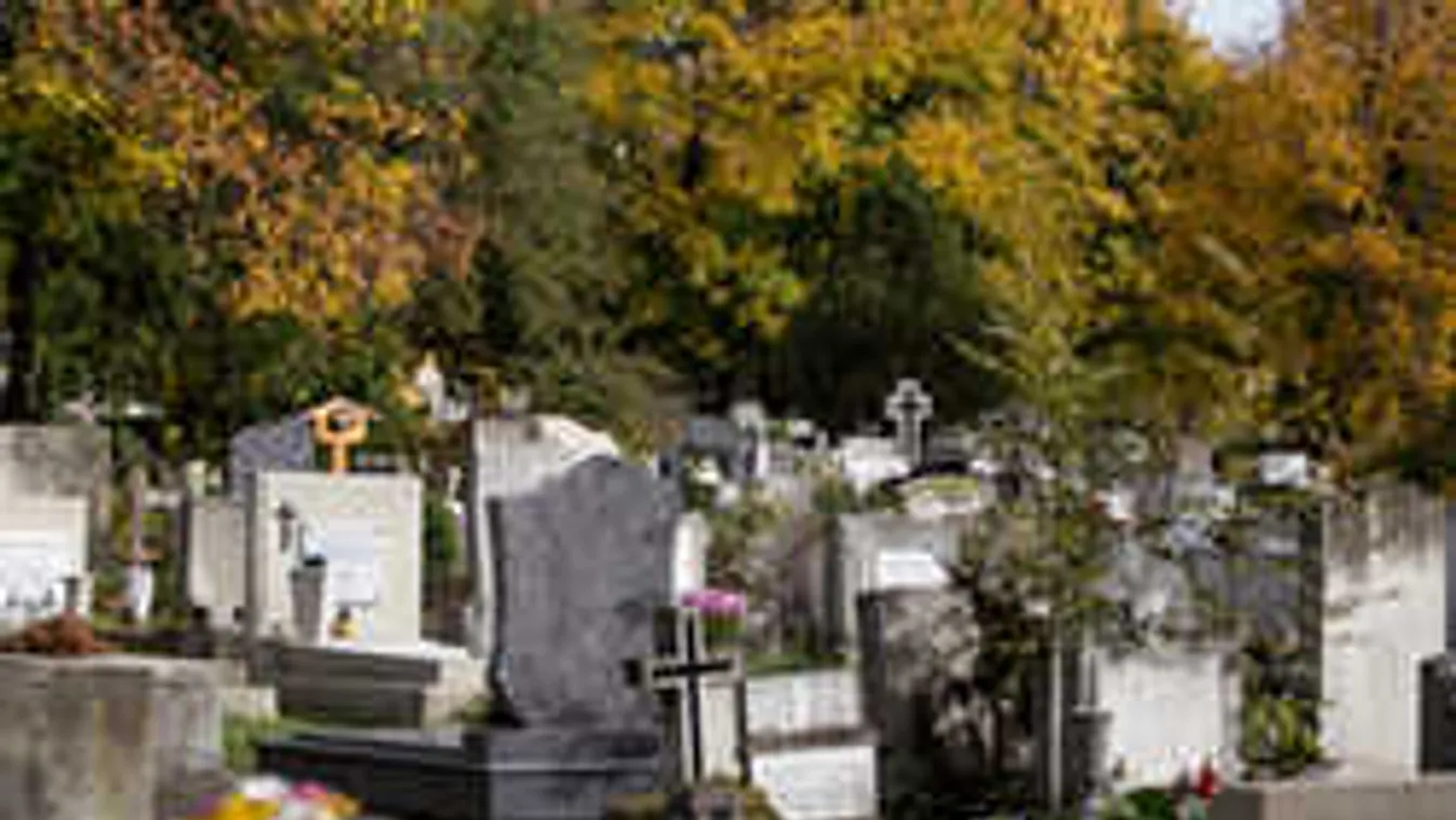 Döbbenet a budapesti temetőben: ellopták a több száz kilós sírkövet