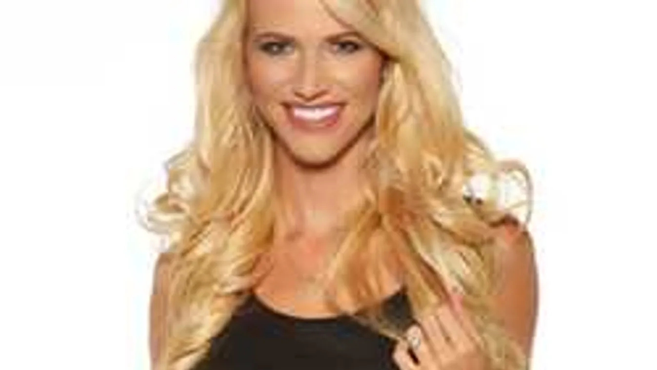 Nagyon szexi: fehérneműre vetkőzött a magyar luxusfeleség