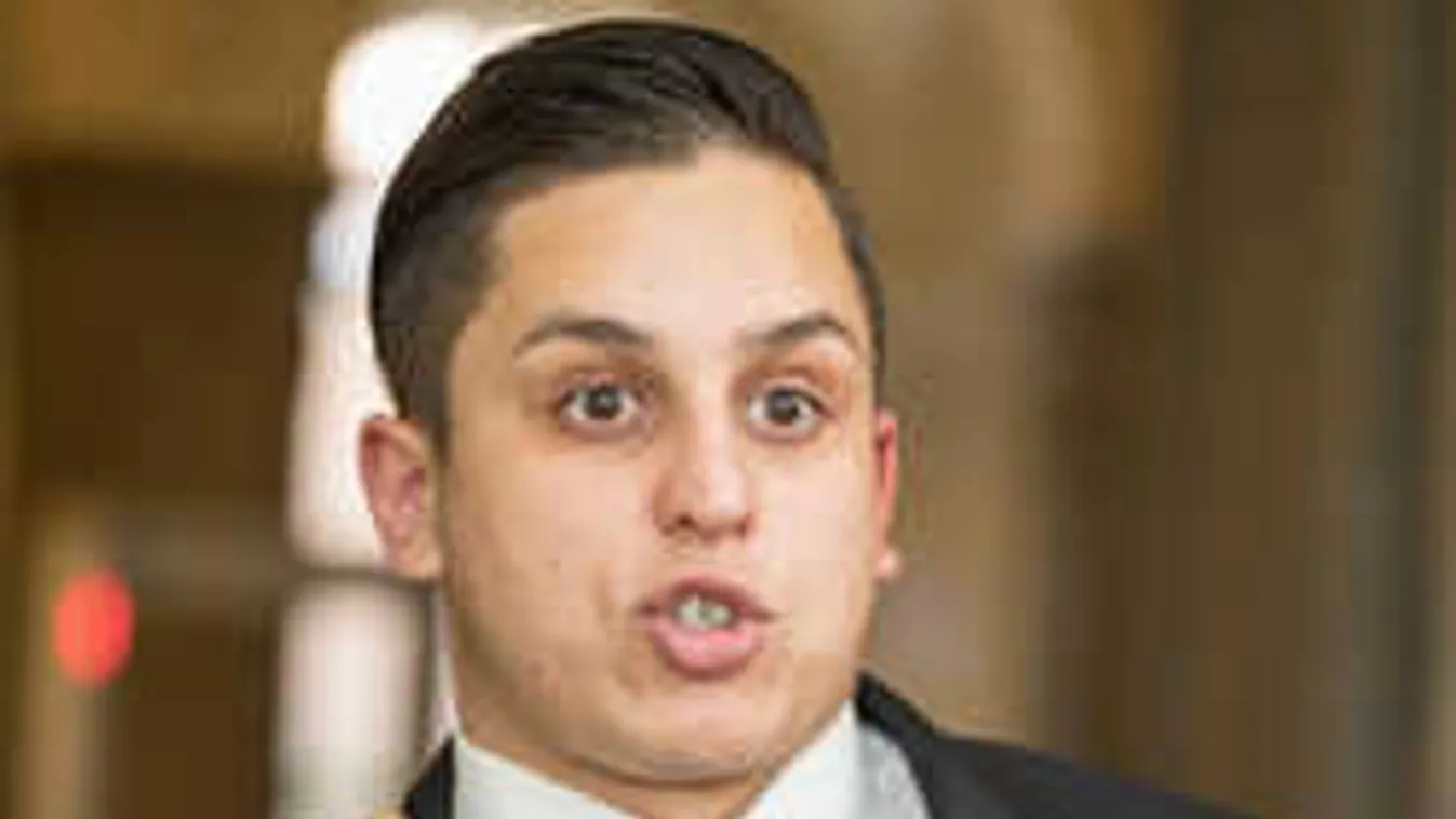 Igazi kabaré: Táskája áráért vonulhat börtönbe Aurelio