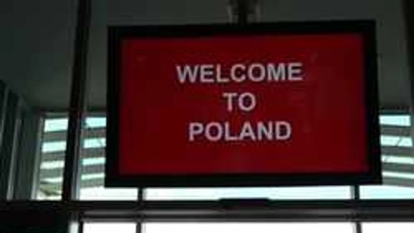 Orbán Viktor jubileumi videója Varsóból