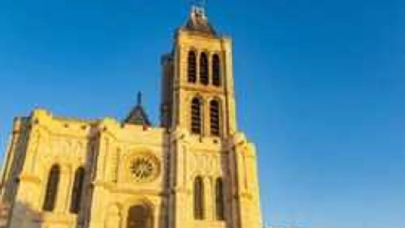 Börtönre ítélték a francia királyok katedrálisát megrongáló muszlimot