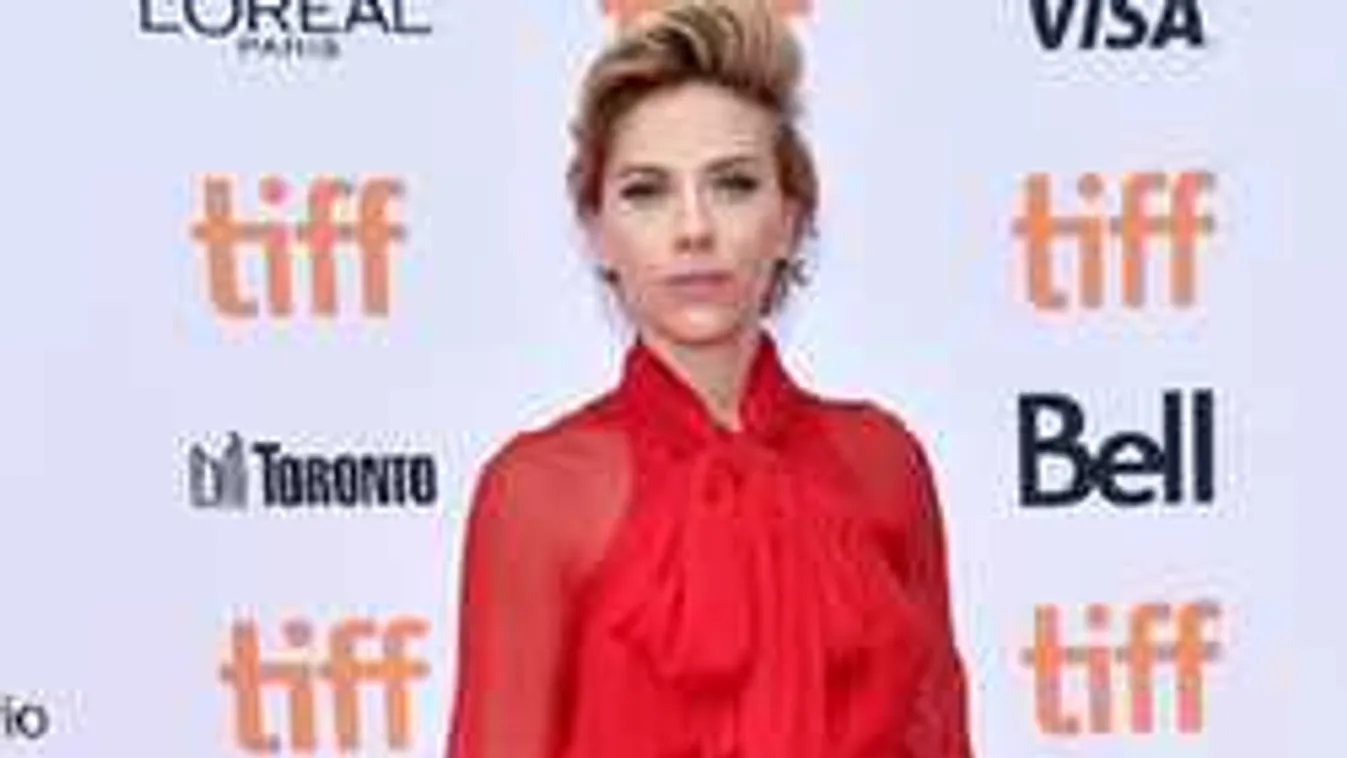 Nagy bejelentést tett a 34 éves színésznő, harmadszor is férjhez megy