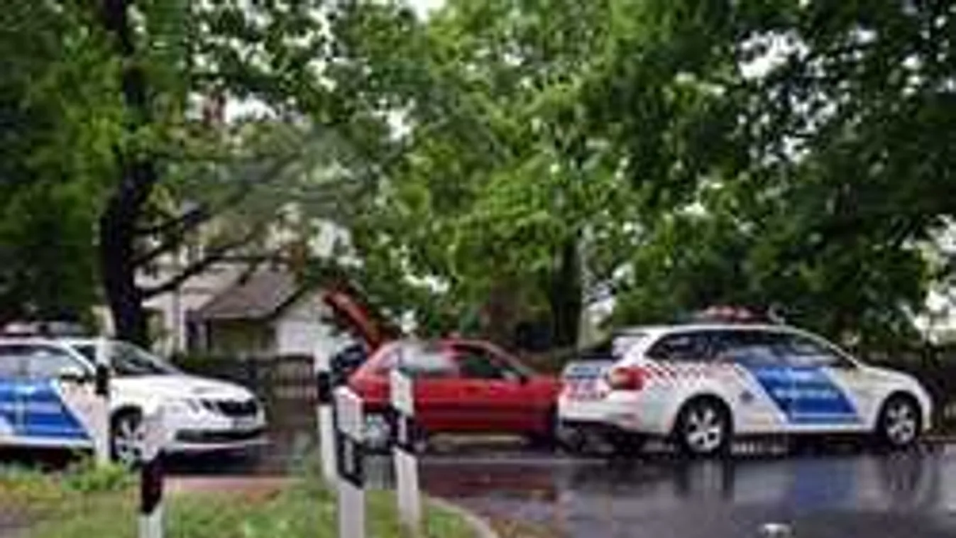 Autós üldözés volt Győrben, nagy hal akadt a zsaruk horgára