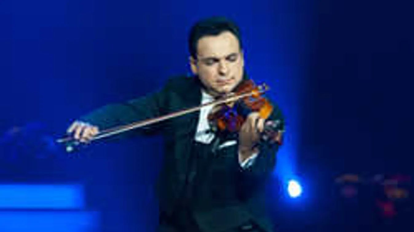 Dunai hajóbaleset: Mága Zoltán is segíti az áldozatok családját