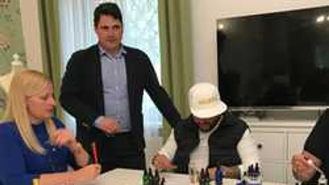 Emilio Summer Night: új illat Emiliótól!