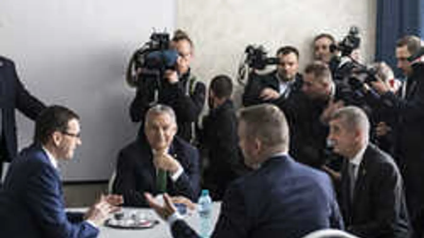 Orbán Viktor Nagyszebenben egyeztetett a V4-országok vezetőivel