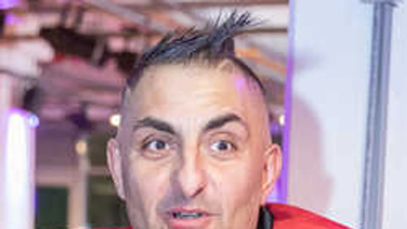 Rendezni kell a sorait: A NAV-ból üzent Győzike