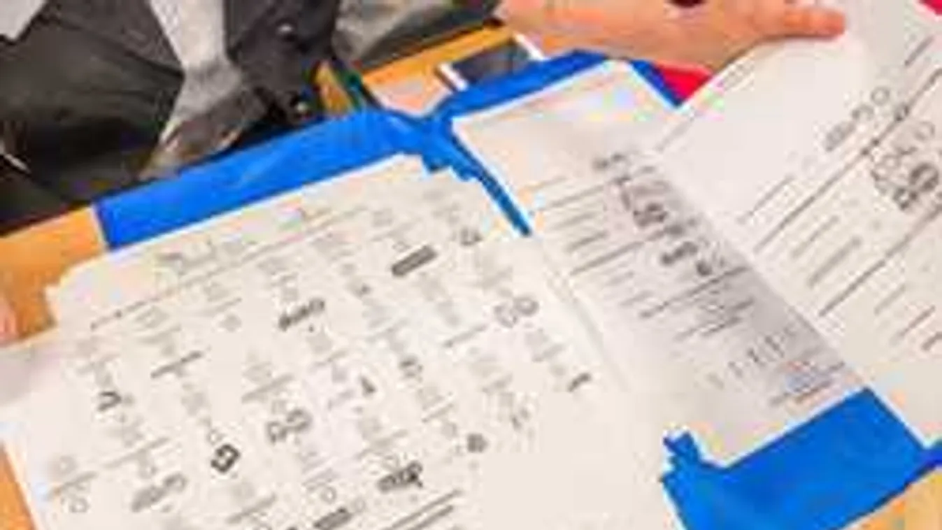 Óriási előny a FIDESZ-KDNP-nél, harc a második helyért