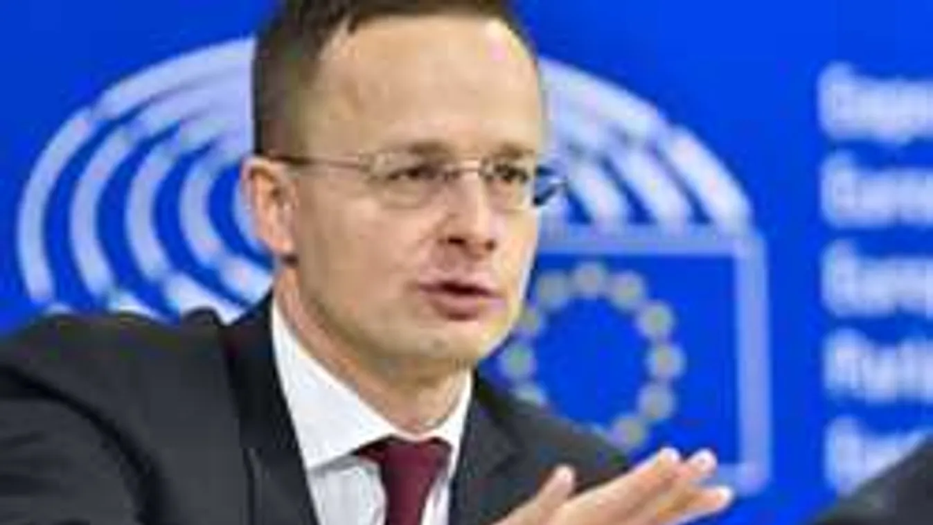 Szijjártó: Weber nem tiszteli a magyarokat, ezért nem támogatjuk
