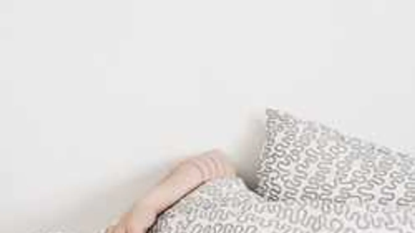 Nem hitt a szemének az esztergomi apa, őt találta lánya ágyában