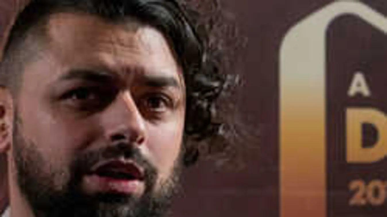 Így érkezett haza az Eurovíziós Dalfesztiválról Pápai Joci