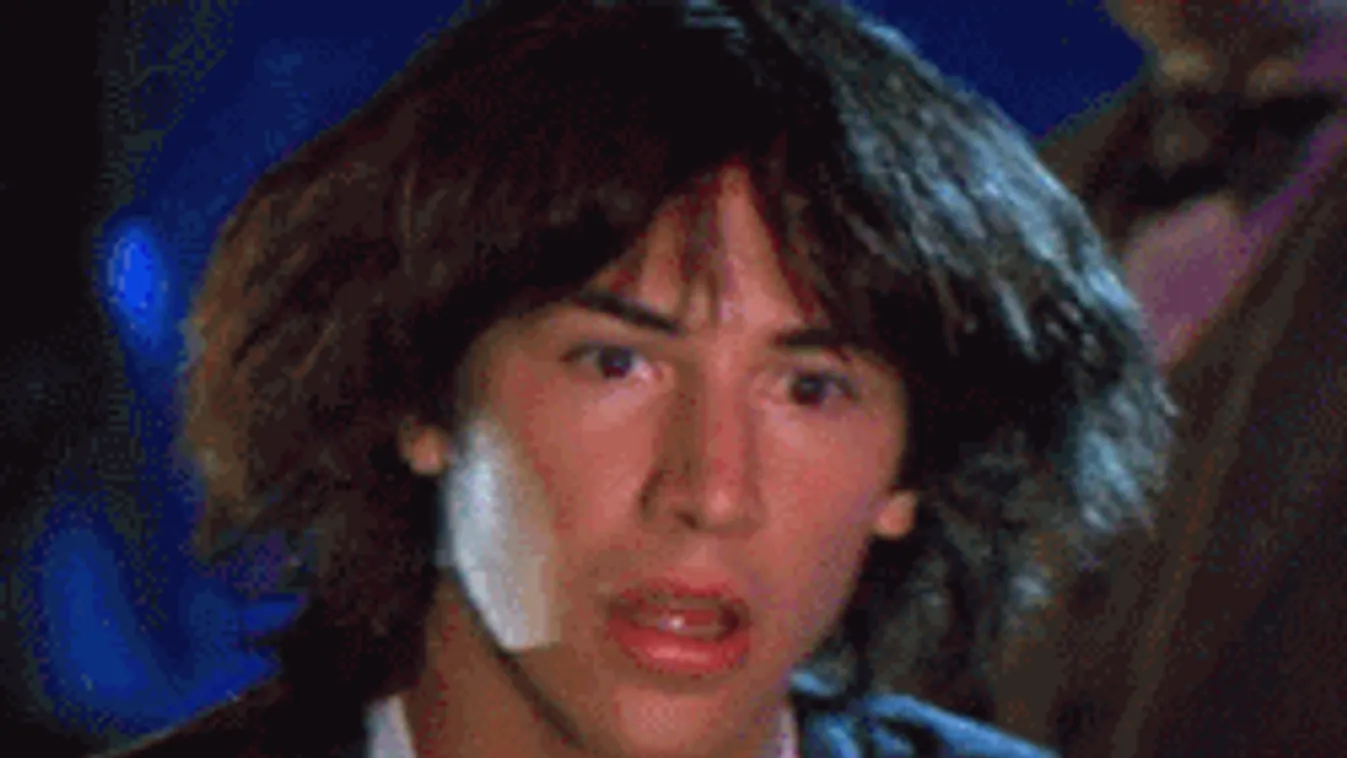 Brutálszexi fotó került elő a magyar énekesnőről