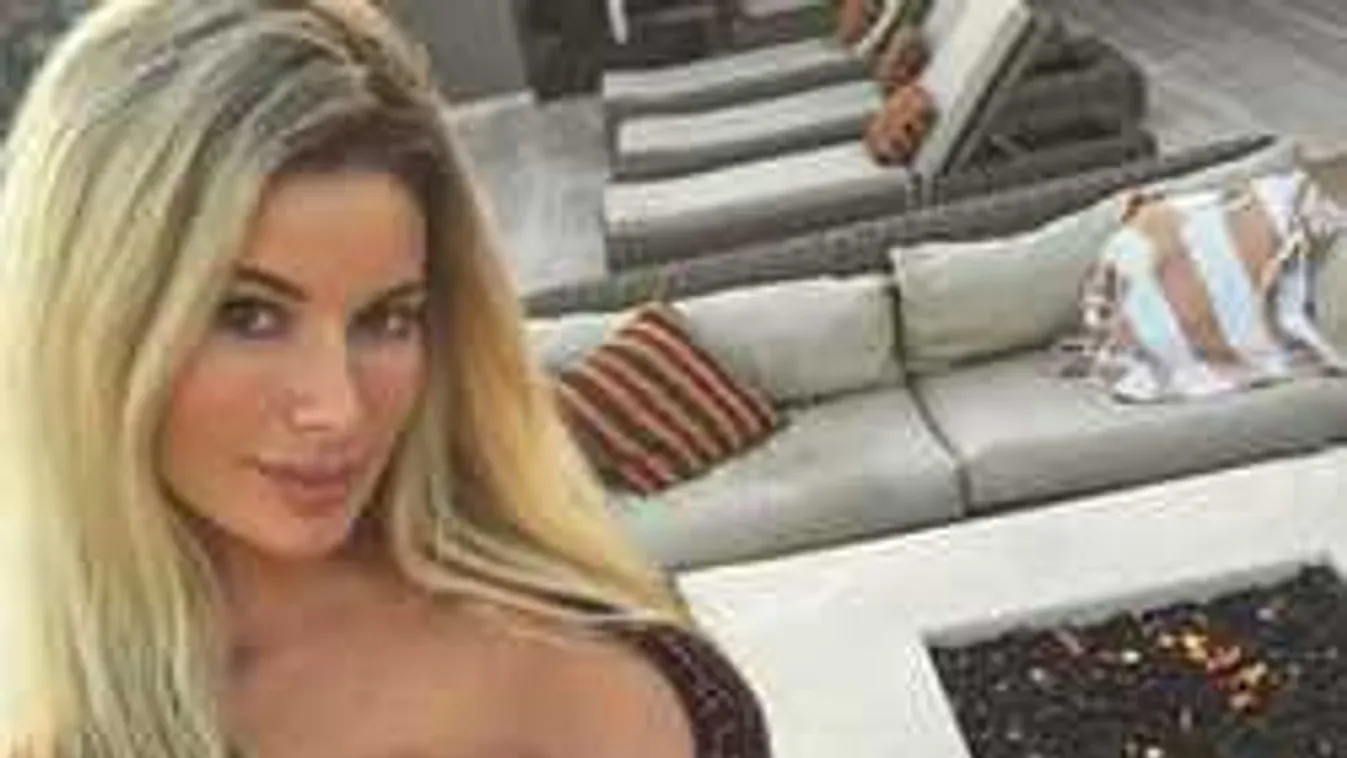 Õrjítő dekoltázs, a meccs helyett a színésznő kebleit mutatták