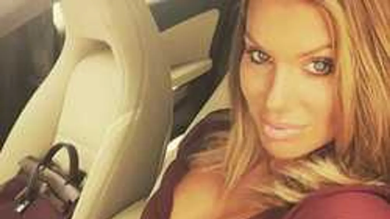 Elképesztő fotó, rémisztő dolog történt a magyar sztár szájával