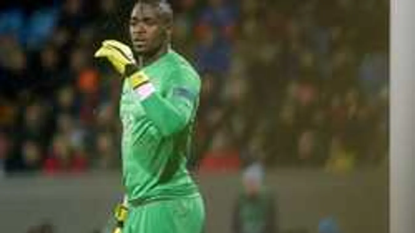 Gulácsi Péter miatt menekülne a válogatott kapus