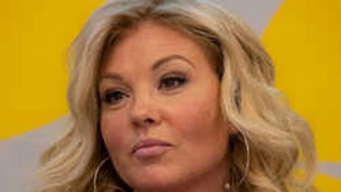 Ezrek életét megmentő újítás mellett kampányol Liptai Claudia