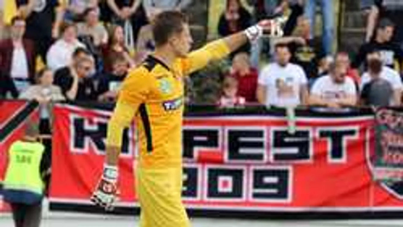 Meglepetés az esti kupadöntőn: apósa ellen küzd a Honvéd kapusa