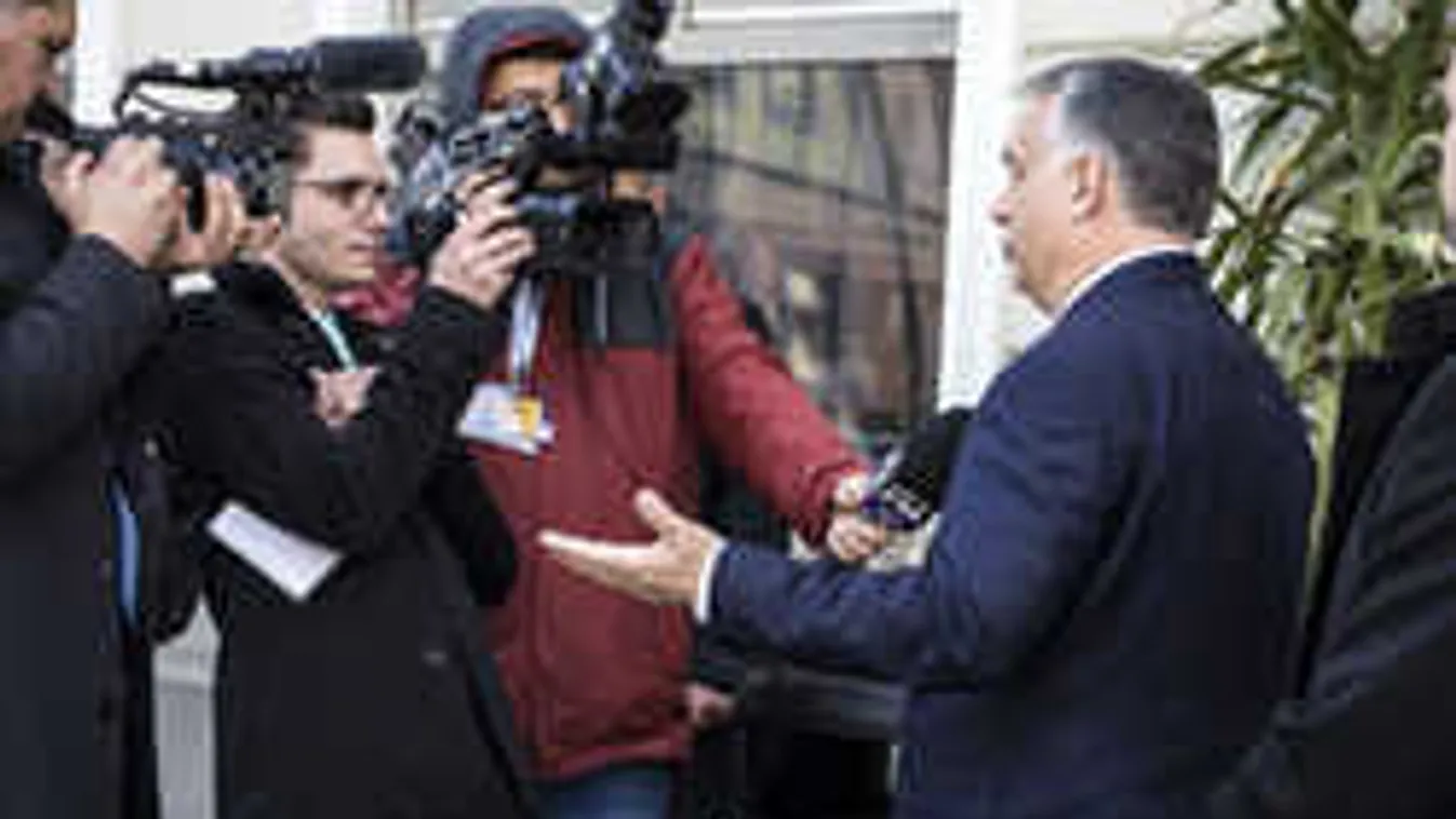 Orbán Viktor  az RMDSZ támogatását is kéri Nagyszebenben