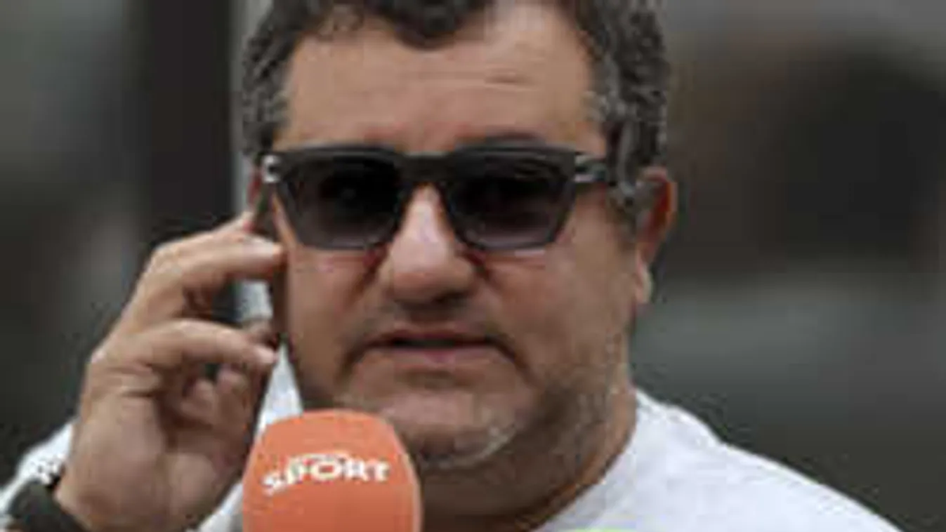 Borzasztó hírt kapott a sztárok menedzsere