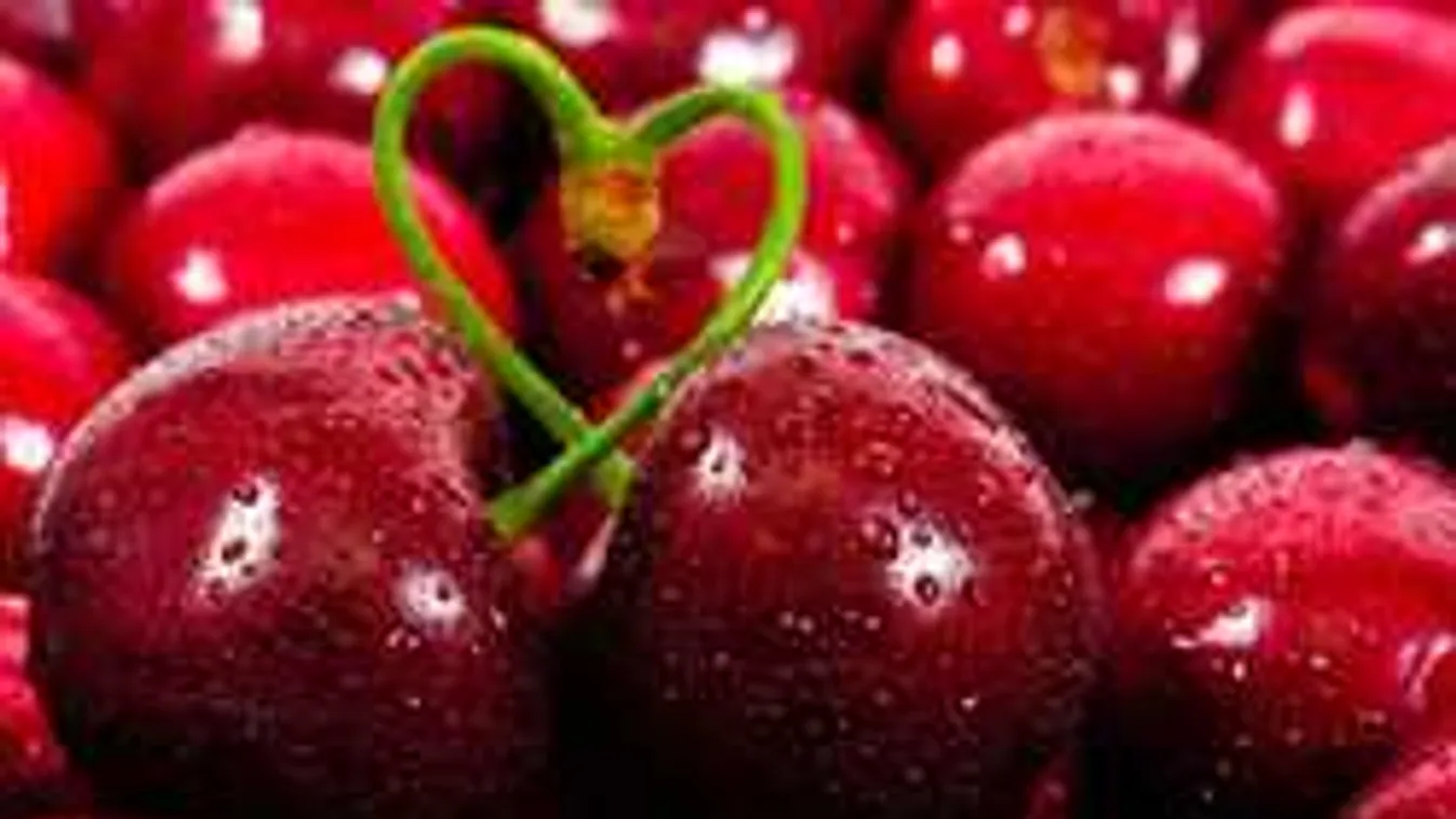 Ezt műveli a kukacos cseresznyével a háziasszony, kiakadtak a nők