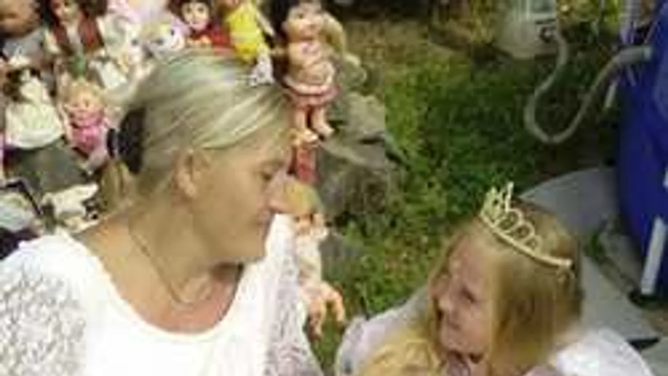 Nem akárki rendez jótékonysági hajvágást a félárva magyar kislánynak