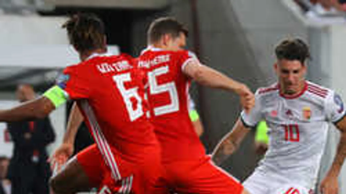 Ki ez a lány? Neki ajándékozta a mezét Szoboszlai Dominik