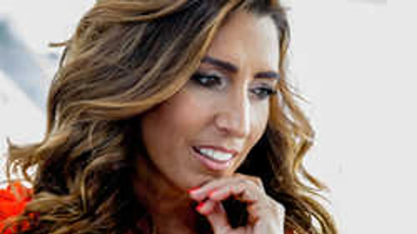 Így kínozzák a szúnyogok a celebeket