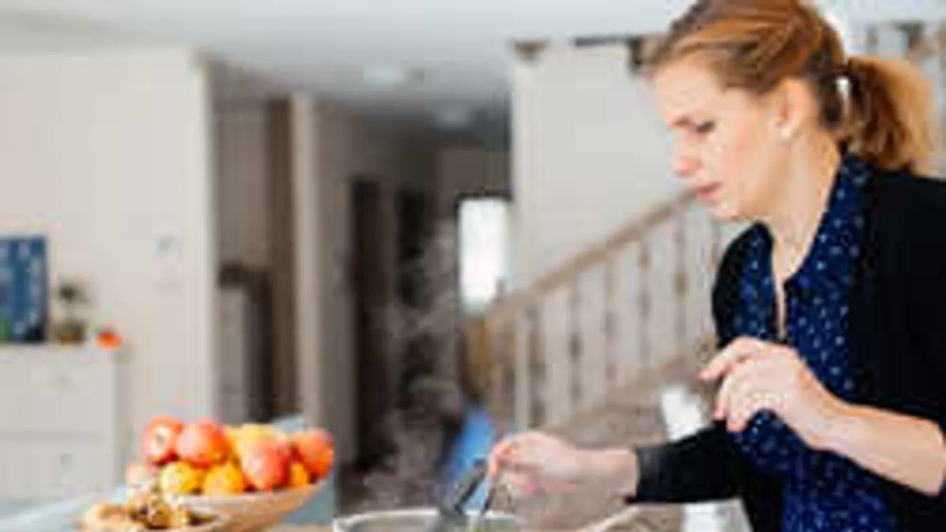 Segítségért könyörgött a magyar háziasszony, szörnyűség a kamrában