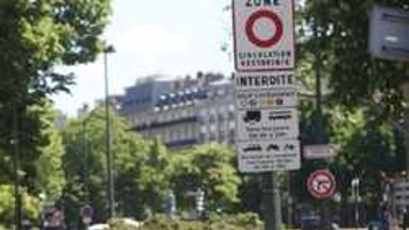 Hoppá! Dízelautó-stop Párizsban, július elsejétől